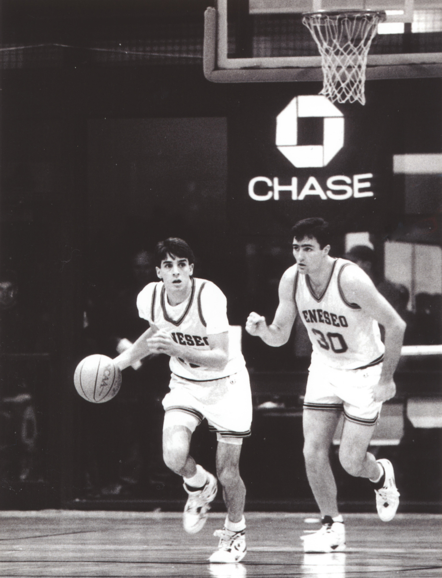 Scott Fitch (with ball) and Scott Tudman