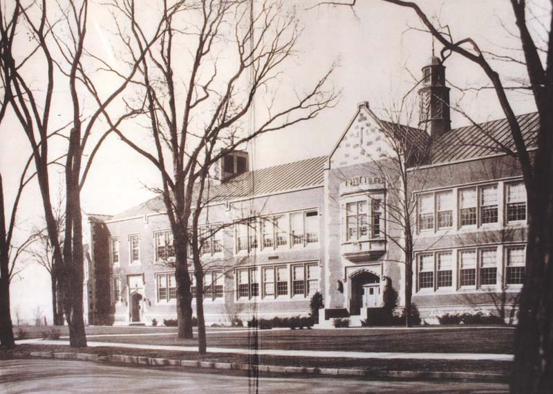 Holcomb School